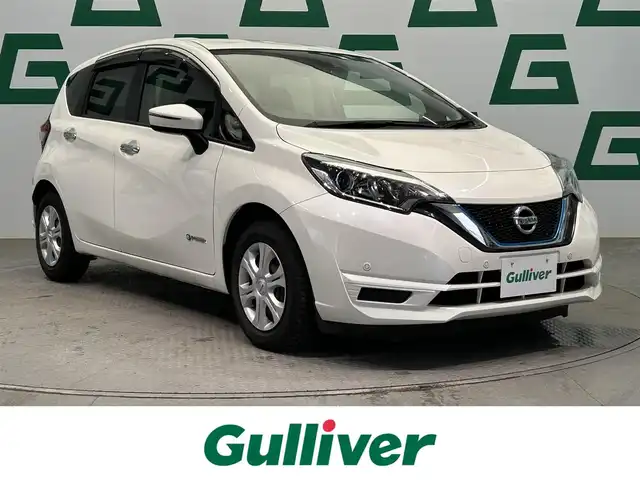 日産 ノート e－パワー B 鹿児島県 2019(平31)年 6.9万km ブリリアントホワイトパール 社外7インチナビ　（AVIC‐CZ901）/　フルセグTV　CD/DVD/SD/Bluetooth/プッシュスタート/バックカメラ/コーナーセンサー/横滑り防止/衝突軽減ブレーキ/車線逸脱防止支援システム/ETC/ヘッドライトレベライザー/電動格納ミラー