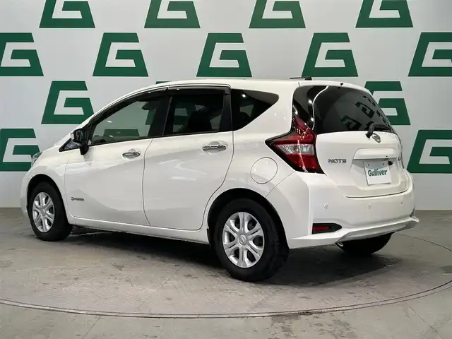 日産 ノート e－パワー B 鹿児島県 2019(平31)年 6.9万km ブリリアントホワイトパール 社外7インチナビ　（AVIC‐CZ901）/　フルセグTV　CD/DVD/SD/Bluetooth/プッシュスタート/バックカメラ/コーナーセンサー/横滑り防止/衝突軽減ブレーキ/車線逸脱防止支援システム/ETC/ヘッドライトレベライザー/電動格納ミラー