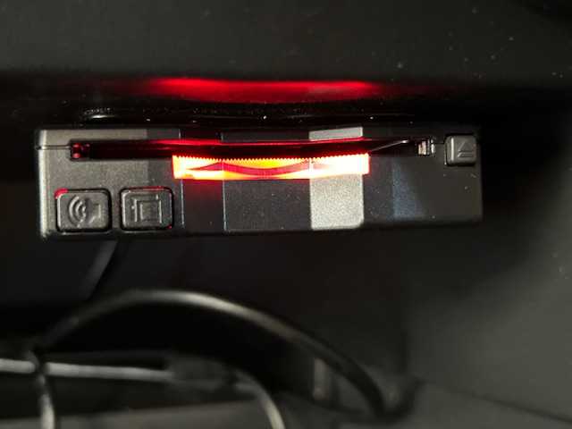 日産 ノート e－パワー B 静岡県 2019(平31)年 6.9万km ブリリアントホワイトパール (株)IDOMが運営する【じしゃロン浜松店】の自社ローン専用車両になりますこちらは現金またはオートローンご利用時の価格です。自社ローンご希望の方は別途その旨お申付け下さい/社外7インチナビ　（AVIC‐CZ901）/　フルセグTV　CD/DVD/SD/Bluetooth/プッシュスタート/バックカメラ/コーナーセンサー/横滑り防止/衝突軽減ブレーキ/車線逸脱防止支援システム/ETC/ヘッドライトレベライザー/電動格納ミラー