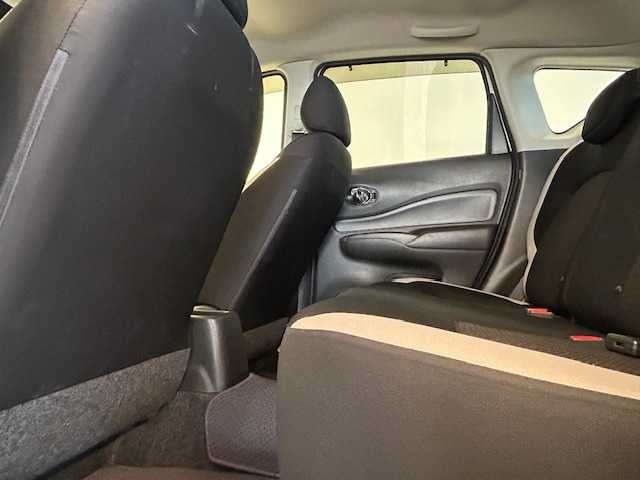 日産 ノート e－パワー B 静岡県 2019(平31)年 6.9万km ブリリアントホワイトパール (株)IDOMが運営する【じしゃロン浜松店】の自社ローン専用車両になりますこちらは現金またはオートローンご利用時の価格です。自社ローンご希望の方は別途その旨お申付け下さい/社外7インチナビ　（AVIC‐CZ901）/　フルセグTV　CD/DVD/SD/Bluetooth/プッシュスタート/バックカメラ/コーナーセンサー/横滑り防止/衝突軽減ブレーキ/車線逸脱防止支援システム/ETC/ヘッドライトレベライザー/電動格納ミラー