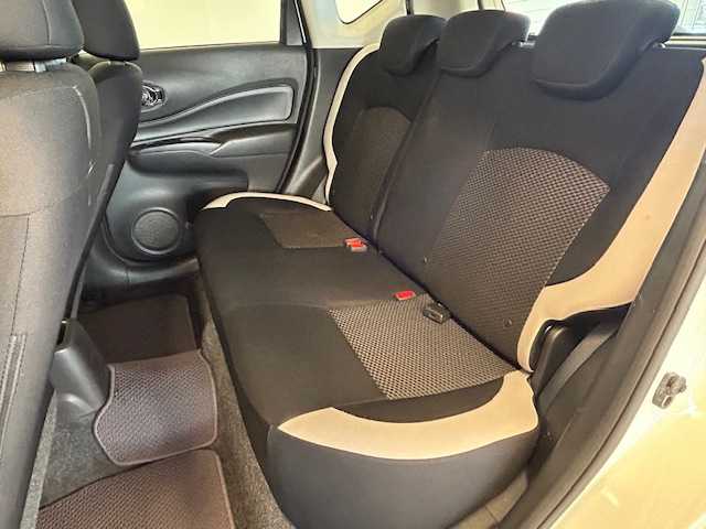 日産 ノート e－パワー B 静岡県 2019(平31)年 6.9万km ブリリアントホワイトパール (株)IDOMが運営する【じしゃロン浜松店】の自社ローン専用車両になりますこちらは現金またはオートローンご利用時の価格です。自社ローンご希望の方は別途その旨お申付け下さい/社外7インチナビ　（AVIC‐CZ901）/　フルセグTV　CD/DVD/SD/Bluetooth/プッシュスタート/バックカメラ/コーナーセンサー/横滑り防止/衝突軽減ブレーキ/車線逸脱防止支援システム/ETC/ヘッドライトレベライザー/電動格納ミラー