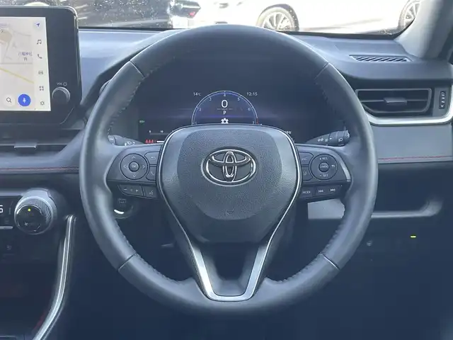 トヨタ ＲＡＶ４ アドベンチャー オフロードPKGⅡ 千葉県 2023(令5)年 2.8万km 緑Ⅱ 【純正10.5インチメモリナビ/(BT/フルセグTV/USB)/パノラミックビューモニター/衝突被害軽減システム/車線逸脱警報/レーダークルーズコントロール/レザーシート/パワーバックドア/ブラインドスポットモニター/デジタルインナーミラー/横滑り防止装置/LEDヘッドライト/フォグランプ/オートライト/ウィンカーミラー/電動格納ミラー/純正18インチAW/シートヒーター/エアシート/パワーシート/プッシュスタート/スマートキー/フロアマット/スペアキー/取扱説明書/保証書