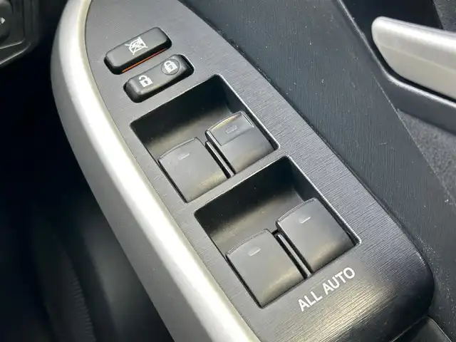 トヨタ プリウス G 岩手県 2014(平26)年 11.6万km レッドマイカメタリック １DINオーディオ/　　CD/FM/AM/USB/AUX/クルーズコントロール/HIDオートライト/ハーフレザー/スマートキー/ETC