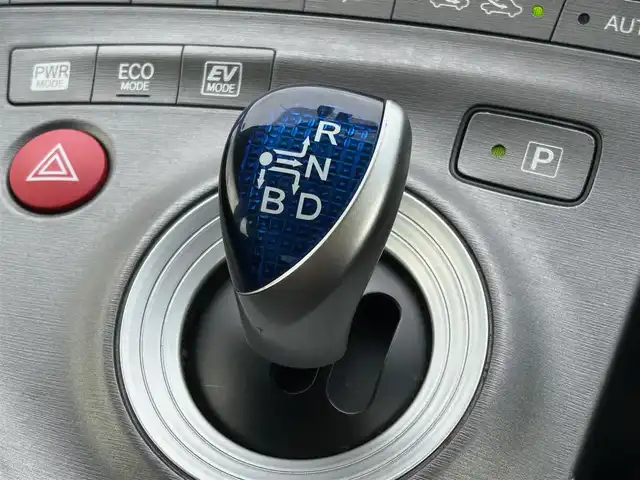 トヨタ プリウス G 岩手県 2014(平26)年 11.6万km レッドマイカメタリック １DINオーディオ/　　CD/FM/AM/USB/AUX/クルーズコントロール/HIDオートライト/ハーフレザー/スマートキー/ETC