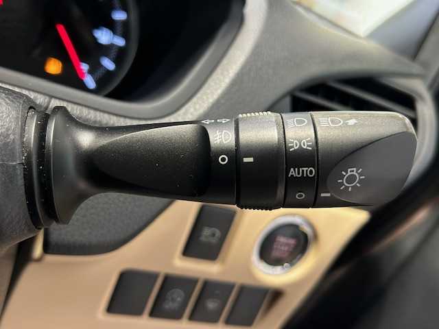 トヨタ ノア G 宮城県 2014(平26)年 5.8万km ダークシェリーマイカM ワンオーナー/純正ナビ/バックカメラ/クルーズコントロール/オートマチックハイビーム/MTモード付きAT/LEDヘッドライト/フォグランプ/オートライト/純正ビルトインETC/純正フロアマット/純正アルミホイール/Bluetooth、CD、DVD/フルセグTV/アイドリングストップ/横滑り防止装置