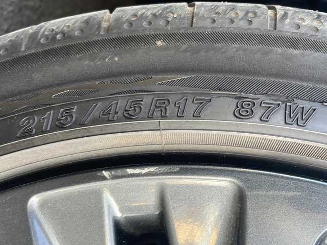 トヨタ カローラツーリング ハイブリッド ダブルバイビー 青森県 2020(令2)年 2.2万km スパークリングブラックパールクリスタルシャイン 4WD/OP純正9インチDAナビ・フルセグTV/バックカメラ/合皮コンビシート/OP前席シートヒーター/OPおくだけ充電/OP AC100V1500W/ステアリングヒーター/セーフティセンス/プリクラッシュセーフティ/レーダークルーズコントロール/レーントレーシングアシスト/オートマチックハイビーム/インテリジェントクリアランスソナー/前後ドライブレコーダー/ビルトインETC2.0/LEDヘッドライト/LEDフォグランプ/純正17インチアルミ/モデリスタフロントスポイラー/ルーフレール/スマートキー/プッシュスタート