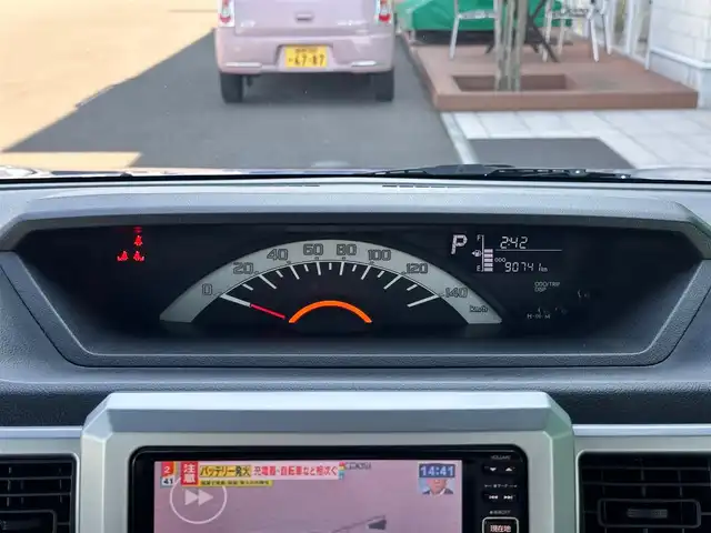ダイハツ ウェイク L SA 宮城県 2015(平27)年 9.1万km ブルーメタリック 純正7インチナビ/(ワンセグTV/CD/SD)/バックカメラ/衝突軽減防止システム/アイドリングストップ/片側パワースライドドア/オートエアコン/ステアリングスイッチ/横滑り防止/プッシュスタート＆スマートキー/電動格納ミラー/ドアバイザー/スペアキー/純正フロアマット