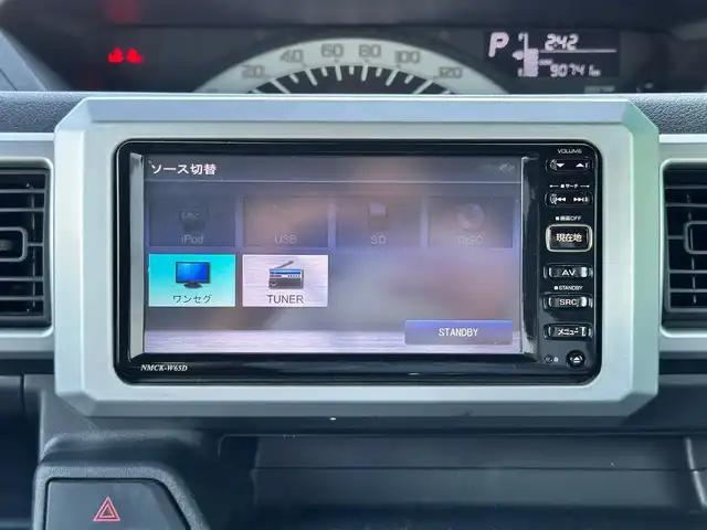 ダイハツ ウェイク L SA 宮城県 2015(平27)年 9.1万km ブルーメタリック 純正7インチナビ/(ワンセグTV/CD/SD)/バックカメラ/衝突軽減防止システム/アイドリングストップ/片側パワースライドドア/オートエアコン/ステアリングスイッチ/横滑り防止/プッシュスタート＆スマートキー/電動格納ミラー/ドアバイザー/スペアキー/純正フロアマット