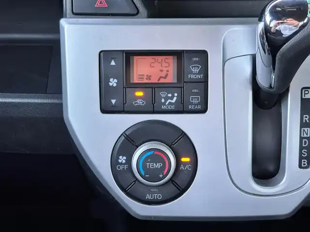 ダイハツ ウェイク L SA 宮城県 2015(平27)年 9.1万km ブルーメタリック 純正7インチナビ/(ワンセグTV/CD/SD)/バックカメラ/衝突軽減防止システム/アイドリングストップ/片側パワースライドドア/オートエアコン/ステアリングスイッチ/横滑り防止/プッシュスタート＆スマートキー/電動格納ミラー/ドアバイザー/スペアキー/純正フロアマット