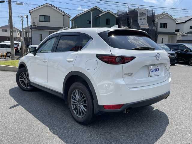 マツダ ＣＸ－５ XD Lパッケージ 愛知県 2017(平29)年 14.3万km スノーフレイクホワイトパールマイカ (株)IDOMが運営する【じしゃロン名古屋鳴海店】の自社ローン専用車両になりますこちらは現金またはオートローンご利用時の価格です。自社ローンご希望の方は別途その旨お申付け下さい/ 純正ナビ(Bluetooth/CD/DVD/フルセグTV）/バックカメラ/電動リアゲート/ETC/ドライブレコーダー/純正フロアマット/純正アルミホイール/前後コーナーセンサー/シートヒーター/パワーシート/4WD/クルーズコントロール/LEDヘッドライト/電動パーキング/電動格納ミラー/オートホールド