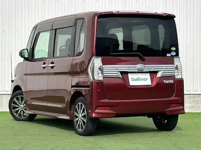 ダイハツ タント カスタムRS トップED LTD SAⅢ 香川県 2018(平30)年 2.4万km ファイアークォーツレッドM 登録時走行距離：23999km/純正SDナビゲーション/→フルセグ/→CD/DVD/全方位カメラ/両側パワースライドドア/ETC/ドライブレコーダー/プッシュスタート/ステアリングリモコン/LEDオートライト/オートハイビーム/フォグランプ/ベンチシート/スマートキー/スペアキー