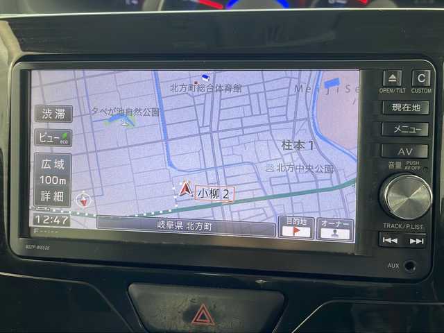ダイハツ タント カスタム X トップED SA 岐阜県 2015(平27)年 7.5万km パールホワイトⅢ 純正ナビ　/フルセグＴＶ　/Ｂｌｕｅｔｏｏｔｈ　/バックカメラ　/片側パワースライドドア　/純正アルミホイール　/純正ステアリング　/純正フロアマット　/パワーウィンドウ　/パワーステアリング　/エンジンスタートボタン/純正ドアバイザー/ドライブレコーダー(前方のみ)/電格ミラー/衝突軽減ブレーキ
