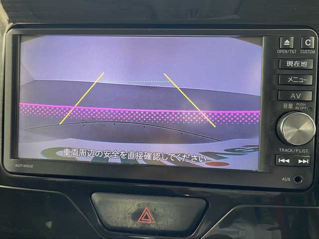 ダイハツ タント カスタム X トップED SA 岐阜県 2015(平27)年 7.5万km パールホワイトⅢ 純正ナビ　/フルセグＴＶ　/Ｂｌｕｅｔｏｏｔｈ　/バックカメラ　/片側パワースライドドア　/純正アルミホイール　/純正ステアリング　/純正フロアマット　/パワーウィンドウ　/パワーステアリング　/エンジンスタートボタン/純正ドアバイザー/ドライブレコーダー(前方のみ)/電格ミラー/衝突軽減ブレーキ