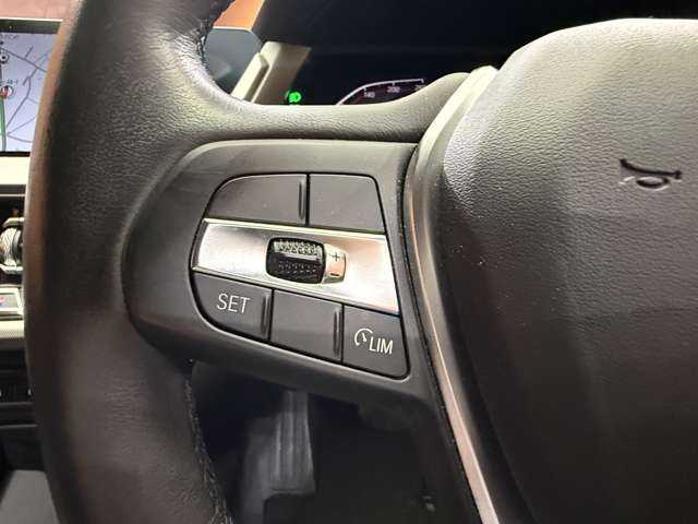 ＢＭＷ ＢＭＷ １１８ｄ Mスポーツ EDジョイ+ 千葉県 2021(令3)年 3.2万km グレーＭ 1オーナー　/純正ナビ　/バックカメラ　/パーキングアシスト　/PDC　/LEDヘッドライト　/ハイビームアシスト　/ドライブレコーダー　/メモリーパワーシート　/純正16インチAW　/ETC