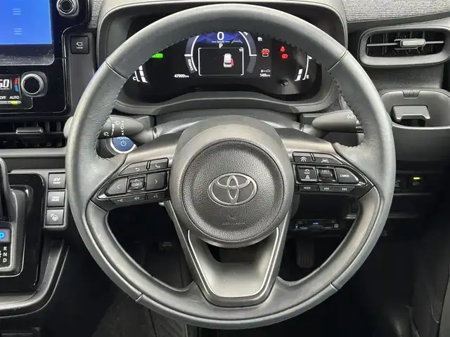 トヨタ シエンタ ハイブリッド Z 茨城県 2023(令5)年 4.8万km ホワイトパールクリスタルシャイン 純正10.5インチディスプレイオーディオプラス/(FM/AM/Bluetooth/TV/Miracast)/パノラミックビューモニター/バックカメラ/レーダークルーズコントロール/ブラインドスポットモニター/ETC2.0/両側パワースライドドア/コンフォートパッケージ/レーダークルーズコントロール/ルーフファン/シートヒーター(D/N席)/ステアリングヒーター/ステアリングスイッチ/レーンアシスト/オートライト/オートハイビーム/プリクラッシュセーフティ/純正ＡＷ