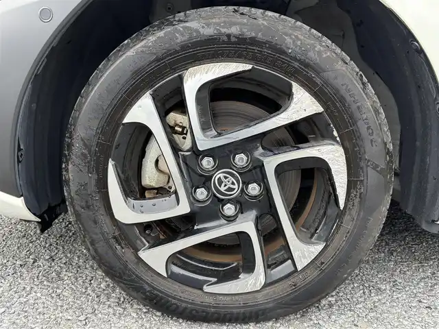 トヨタ シエンタ ハイブリッド Z 茨城県 2023(令5)年 4.8万km ホワイトパールクリスタルシャイン 純正10.5インチディスプレイオーディオプラス/(FM/AM/Bluetooth/TV/Miracast)/パノラミックビューモニター/バックカメラ/レーダークルーズコントロール/ブラインドスポットモニター/ETC2.0/両側パワースライドドア/コンフォートパッケージ/レーダークルーズコントロール/ルーフファン/シートヒーター(D/N席)/ステアリングヒーター/ステアリングスイッチ/レーンアシスト/オートライト/オートハイビーム/プリクラッシュセーフティ/純正ＡＷ