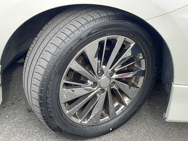 日産 エルグランド ライダー 黒本革シート 長野県 2017(平29)年 6.2万km ブリリアントホワイトパール ４WD/ブラックレザーシート/両側パワースライドドア/メモリナビフルセグTV/バックカメラ/ETC/純正18インチアルミ/シートヒーター/パワーシート/クルーズコントロール/プッシュスタート/保証書/スペアキー