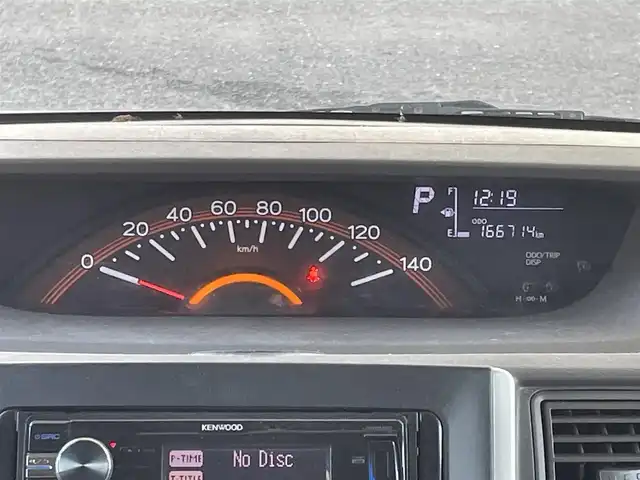 ダイハツ タント L SA 宮城県 2014(平26)年 16.7万km コットンアイボリー 4WD/社外オーディオ/（ＦＭ／ＡＭ／ＣＤ／ＡＵＸ／ＵＳＢ）　/スマートアシスト　/アイドリングストップ　/横滑り防止装置　/ベンチシート　/ライトレベライザー　/リモコンキー　/電動格納ミラー