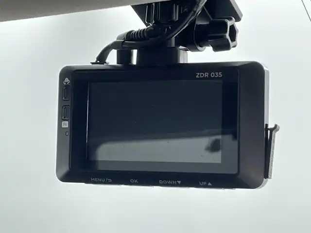 スバル フォレスター ハイブリッド アドバンス 福島県 2021(令3)年 4.3万km クリスタルホワイトP アイサイト/・プリクラッシュブレーキ/・車線逸脱警報装置/・BMS/・RAB/・ACC/純正ナビ/・型番：AVIC-R2711/・フルセグTV/BT/CD/DVD/・バックカメラ/フロントカメラ/サイドカメラ/・ETC/・前後ドライブレコーダー/デジタルインナーミラー/電子パーキング/・オートホールド/パワーバックドア/革巻きステアリング/・ステアリングスイッチ/・パドルシフト/・ステアリングヒーター/D/Nパワーシート/・シートヒーター/・ハーフレザーシート/プッシュスタート/LEDライト/・オートライト/・フォグライト/電動格納ミラー/ドアバイザー/ルーフレール/純正フロアマット