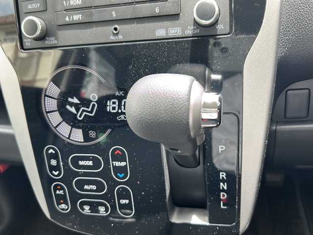 日産 デイズ ハイウェイスターG ターボ 岐阜県 2018(平30)年 4万km ブラック ワンオーナー/純正オーディオ/FM/AM/CD/AUX/全周囲モニター/バックカメラ/コーナーセンサー（F/R）/エマージェンシーブレーキ/踏み間違え防止アシスト/車線逸脱警報/オートハイビーム/ふらつき防止機能/クルーズコントロール/ステアリングスイッチ/アイドリングストップ/HIDヘッドライト/フォグライト/プッシュスタート/スマートキースペア/純正バイザー/純正フロアマット/ISOFIX/電格ウインカーミラー