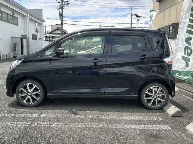 日産 デイズ ハイウェイスターG ターボ 岐阜県 2018(平30)年 4万km ブラック ワンオーナー/純正オーディオ/FM/AM/CD/AUX/全周囲モニター/バックカメラ/コーナーセンサー（F/R）/エマージェンシーブレーキ/踏み間違え防止アシスト/車線逸脱警報/オートハイビーム/ふらつき防止機能/クルーズコントロール/ステアリングスイッチ/アイドリングストップ/HIDヘッドライト/フォグライト/プッシュスタート/スマートキースペア/純正バイザー/純正フロアマット/ISOFIX/電格ウインカーミラー