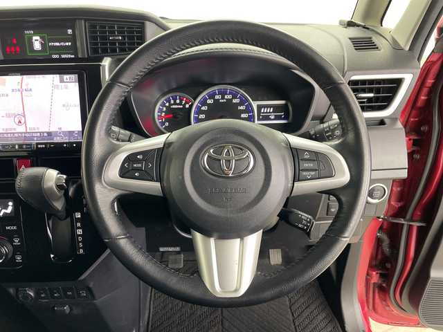 トヨタ タンク カスタムG S 道央・札幌 2017(平29)年 5.7万km ブラックマイカ/マゼンダベリーメタリック ・４WD/・寒冷地仕様/・社外メモリナビ/・フルセグTV/・全方位カメラ/・後席モニター/・ビルトインETC/・前後ドライブレコーダー/・スマートアシストIII//衝突回避支援ブレーキ機能//誤発進抑制制御機能//車線逸脱機能//先行車発進お知らせ機能//オートハイビーム/・両側パワースライドドア/・前席シートヒーター/・ワイパーデアイサー/・クルーズコントロール/・LEDヘッドライト/・フロントフォグランプ/・オートライト/・スマートキー/・エンジンプッシュスタート