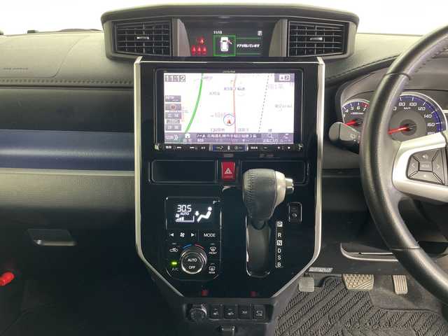 トヨタ タンク カスタムG S 道央・札幌 2017(平29)年 5.7万km ブラックマイカ/マゼンダベリーメタリック ・４WD/・寒冷地仕様/・社外メモリナビ/・フルセグTV/・全方位カメラ/・後席モニター/・ビルトインETC/・前後ドライブレコーダー/・スマートアシストIII//衝突回避支援ブレーキ機能//誤発進抑制制御機能//車線逸脱機能//先行車発進お知らせ機能//オートハイビーム/・両側パワースライドドア/・前席シートヒーター/・ワイパーデアイサー/・クルーズコントロール/・LEDヘッドライト/・フロントフォグランプ/・オートライト/・スマートキー/・エンジンプッシュスタート