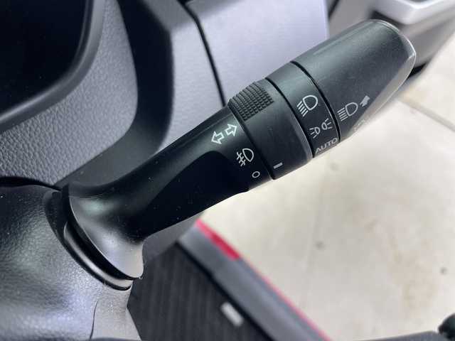 トヨタ タンク カスタムG S 道央・札幌 2017(平29)年 5.7万km ブラックマイカ/マゼンダベリーメタリック ・４WD/・寒冷地仕様/・社外メモリナビ/・フルセグTV/・全方位カメラ/・後席モニター/・ビルトインETC/・前後ドライブレコーダー/・スマートアシストIII//衝突回避支援ブレーキ機能//誤発進抑制制御機能//車線逸脱機能//先行車発進お知らせ機能//オートハイビーム/・両側パワースライドドア/・前席シートヒーター/・ワイパーデアイサー/・クルーズコントロール/・LEDヘッドライト/・フロントフォグランプ/・オートライト/・スマートキー/・エンジンプッシュスタート