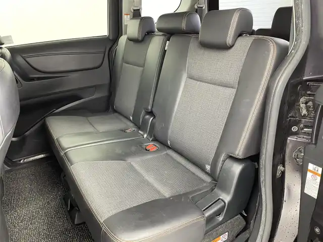 トヨタ シエンタ ハイブリッド G クエロ 福井県 2018(平30)年 5.2万km クールボルドーガラスフレーク トヨタセーフティセンス/純正9型ナビ/（フルセグTV・CD・DVD・Bluetooth）/バックカメラ/シートヒーター/両側パワースライドドア/LEDヘッドライト/オートマチックハイビーム/ETC/ステアリングスイッチ/スマートキー/プッシュスタート/衝突軽減システム