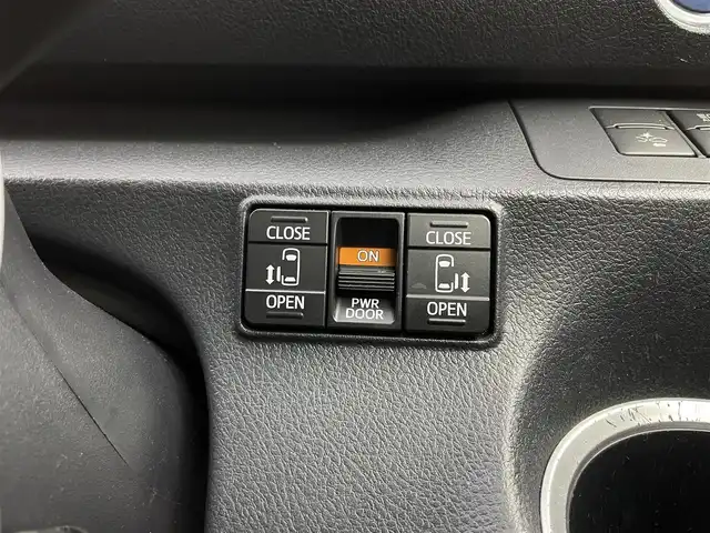 トヨタ シエンタ ハイブリッド G クエロ 福井県 2018(平30)年 5.2万km クールボルドーガラスフレーク トヨタセーフティセンス/純正9型ナビ/（フルセグTV・CD・DVD・Bluetooth）/バックカメラ/シートヒーター/両側パワースライドドア/LEDヘッドライト/オートマチックハイビーム/ETC/ステアリングスイッチ/スマートキー/プッシュスタート/衝突軽減システム