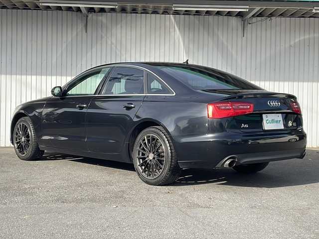アウディ Ａ６ 2．8 FSI クワトロ 長野県 2015(平27)年 12.7万km 黒 ブラックレザーシート/純正ナビ/バックカメラ/ETC/BOSEサウンド/社外18インチアルミ/社外アルミ夏タイヤ積込/前後コーナーセンサー/シートヒーター/プッシュスタート/保証書/スペアキー