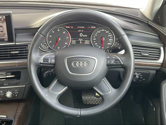 アウディ Ａ６ 2．8 FSI クワトロ 長野県 2015(平27)年 12.7万km 黒 ブラックレザーシート/純正ナビ/バックカメラ/ETC/BOSEサウンド/社外18インチアルミ/社外アルミ夏タイヤ積込/前後コーナーセンサー/シートヒーター/プッシュスタート/保証書/スペアキー