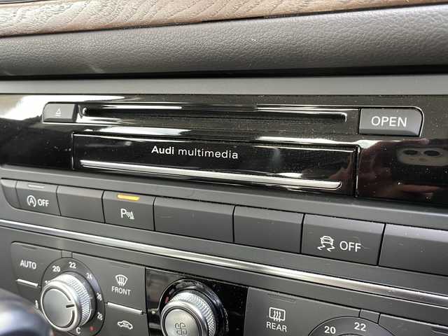 アウディ Ａ６ 2．8 FSI クワトロ 長野県 2015(平27)年 12.7万km 黒 ブラックレザーシート/純正ナビ/バックカメラ/ETC/BOSEサウンド/社外18インチアルミ/社外アルミ夏タイヤ積込/前後コーナーセンサー/シートヒーター/プッシュスタート/保証書/スペアキー