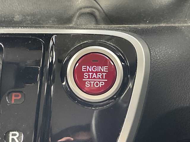 ホンダ Ｎ ＢＯＸ SSパッケージ 愛知県 2015(平27)年 8.5万km プレミアムディープモカパール 禁煙車/純正7インチナビ/（CD/DVD/Bluetooth/ワンセグTV/SD)/バックカメラ/シティブレーキアクティブシステム/ETC/両側パワースライドドア/ベンチシート/チップアップシート/横滑り防止装置/フロアマット/スマートキー/スペアキー有/プッシュスタート/オートエアコン/ステアリングスイッチ