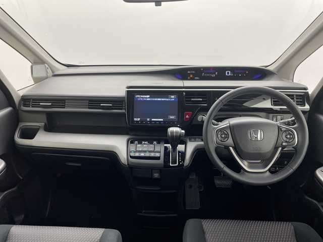 ホンダ ステップワゴン スパーダ 群馬県 2015(平27)年 4.5万km プレミアムスパークルブラックパール 純正１１型ナビ　純正９型ナビ　バックカメラ　片側電動スライドドア　ＥＴＣ　ドラレコ　衝突被害軽減ブレーキ　アダプティブクルーズ　わくわくゲート　革巻きステアリング　ＬＥＤ　スマートキー　禁煙車