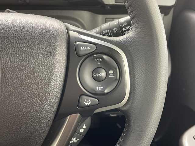 ホンダ ステップワゴン スパーダ 群馬県 2015(平27)年 4.5万km プレミアムスパークルブラックパール 純正１１型ナビ　純正９型ナビ　バックカメラ　片側電動スライドドア　ＥＴＣ　ドラレコ　衝突被害軽減ブレーキ　アダプティブクルーズ　わくわくゲート　革巻きステアリング　ＬＥＤ　スマートキー　禁煙車