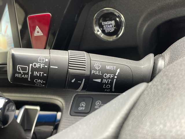 ホンダ ステップワゴン スパーダ 群馬県 2015(平27)年 4.5万km プレミアムスパークルブラックパール 純正１１型ナビ　純正９型ナビ　バックカメラ　片側電動スライドドア　ＥＴＣ　ドラレコ　衝突被害軽減ブレーキ　アダプティブクルーズ　わくわくゲート　革巻きステアリング　ＬＥＤ　スマートキー　禁煙車