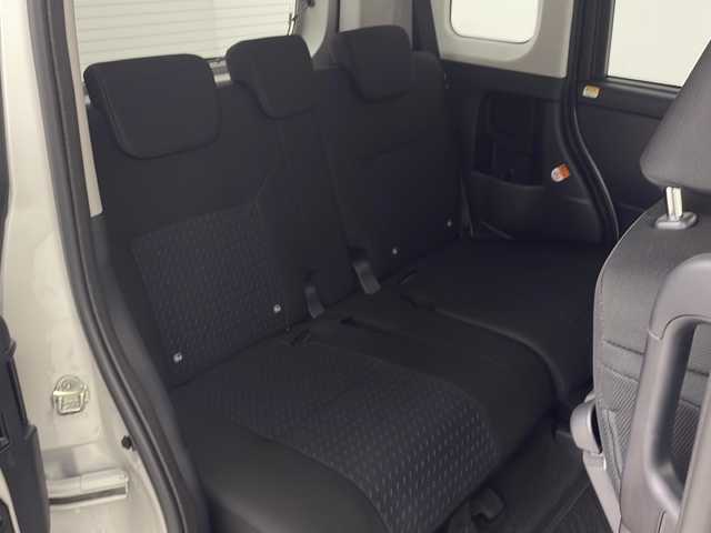 ダイハツ トール カスタムG 茨城県 2025(令7)年 0.6万km パールホワイトⅢ 純正ディスプレイオーディオ/両側パワースライドドア/バックカメラ/レーダークルーズコントロール/ステアリングスイッチ/革巻きハンドル/シートヒーター/HDMI/LEDヘッドライト/フォグランプ/オートライト/純正ドライブレコーダー/純正フロアマット/純正アルミホイール/スマートキー