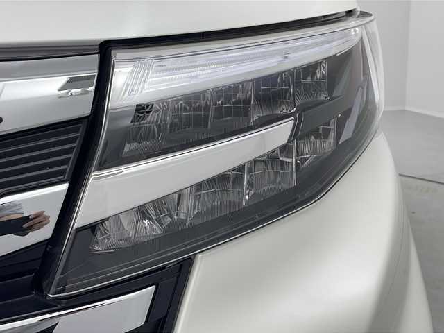 ダイハツ トール カスタムG 茨城県 2025(令7)年 0.6万km パールホワイトⅢ 純正ディスプレイオーディオ/両側パワースライドドア/バックカメラ/レーダークルーズコントロール/ステアリングスイッチ/革巻きハンドル/シートヒーター/HDMI/LEDヘッドライト/フォグランプ/オートライト/純正ドライブレコーダー/純正フロアマット/純正アルミホイール/スマートキー