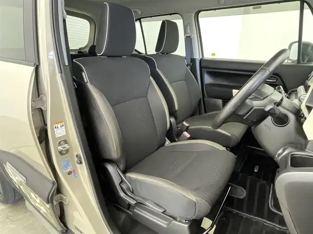 スズキ クロスビー HYBRID MZ 群馬県 2018(平30)年 4.5万km キャラバンアイボリーパールメタリック/ホワイト 2トーンルーフ 純正８インチナビ　全方位モニター　クルーズコントロール　ＬＥＤライト　フォグランプ　シートヒーター　純正１６インチアルミホイール　ステアリングリモコン　プッシュスタート　スマートキー　禁煙車