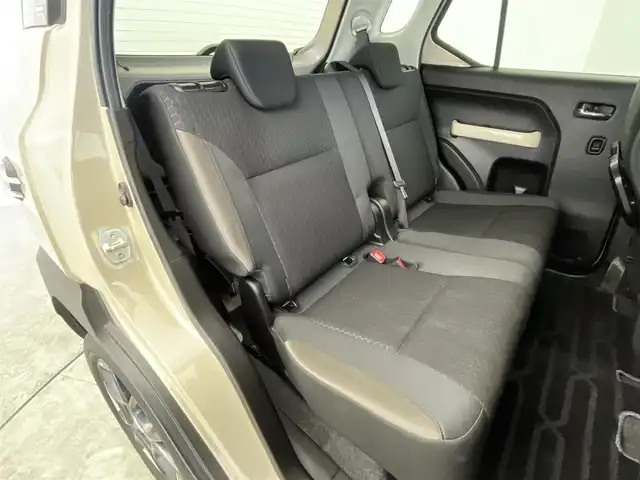 スズキ クロスビー HYBRID MZ 群馬県 2018(平30)年 4.5万km キャラバンアイボリーパールメタリック/ホワイト 2トーンルーフ 純正８インチナビ　全方位モニター　クルーズコントロール　ＬＥＤライト　フォグランプ　シートヒーター　純正１６インチアルミホイール　ステアリングリモコン　プッシュスタート　スマートキー　禁煙車