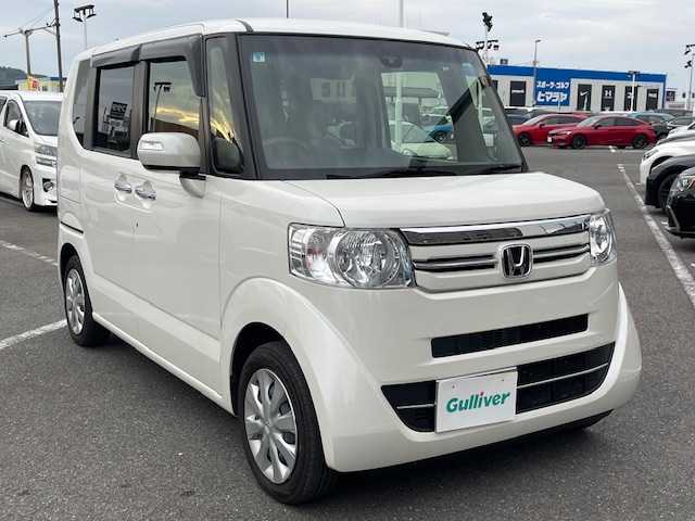 ホンダ Ｎ ＢＯＸ SSパッケージ 長崎県 2017(平29)年 8.1万km プレミアムホワイトパールⅡ 純正SDナビ/CD/DVD/BT/ワンセグTV/バックカメラ/両側パワースライドドア/前席シートヒーター/ステアリングスイッチ/LEDヘッドライト/ビルトインETC