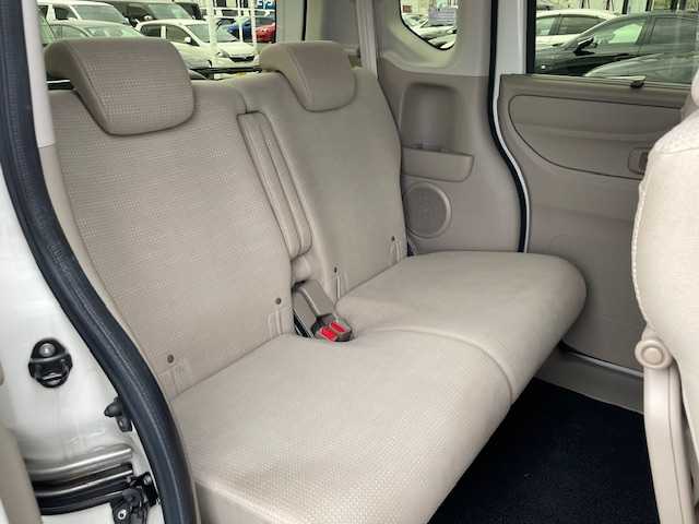 ホンダ Ｎ ＢＯＸ SSパッケージ 長崎県 2017(平29)年 8.1万km プレミアムホワイトパールⅡ 純正SDナビ/CD/DVD/BT/ワンセグTV/バックカメラ/両側パワースライドドア/前席シートヒーター/ステアリングスイッチ/LEDヘッドライト/ビルトインETC