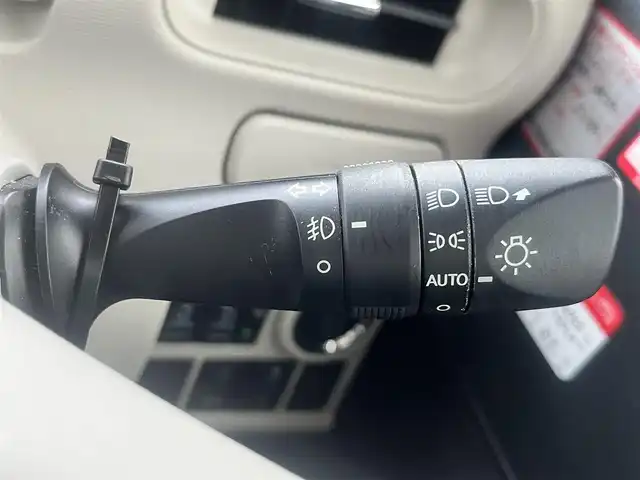 ダイハツ ムーヴ キャンバス X LTD メイクアップ SA Ⅲ 島根県 2017(平29)年 4.4万km スムースグレーマイカメタリック/ブラックマイカメタリック 2トーン 純正ナビ /フルセグTV　/Bluetooth　/DVD再生 /両側パワースライド　/オートライト/ハイビーム　/スマートキー　/プッシュスタート　/衝突軽減ブレーキ/リアコーナーセンサー　/ハンドルカバー　/オートエアコン/社外14インチAＷ＆スタッドレス積込/純正フロアマット/保証書/取扱説明書