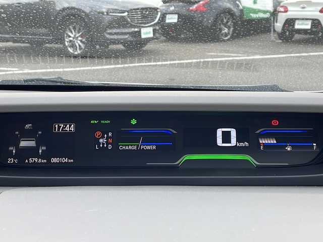 ホンダ フリード ハイブリット G ホンダセンシング 新潟県 2017(平29)年 8.1万km ホワイトオーキッドパール ワンオーナー/純正ナビ　ＴＶ/LEDライト/Bluetooth/両側パワースライドドア/シートヒーター/ステアリングスイッチ/ビルトインETC/前方ドライブレコーダー/カーテンエアバッグ/パーキングアシスト/純正フロアマット/クルーズコントロール/ハーフレザーシート/バックカメラ