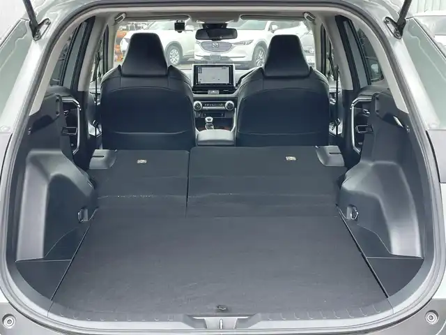 トヨタ ＲＡＶ４ アドベンチャー 道央・札幌 2022(令4)年 7.4万km アッシュグレーメタリック/アーバンカーキ ４WD/ワンオーナー/サンルーフ/純正ディーラーOPナビ/CD/DVD/BT/フルセグ/トヨタセーフティセンス/プリクラッシュセーフティ/横滑り防止装置/レーダークルーズコントロール/ダウンヒルアシストコントロール/レーンキープアシスト/クリアランスソナー/ブラインドスポットモニター/リアクロストラフィックアラート/パーキングサポートブレーキ/ロードサインアシスト/バックカメラ/ビルトインETC/ドライブレコーダー/DRIVEMODE切替/D席パワーシート/D席メモリーシート/前席シートヒーター/前席エアシート/レザーシート/革巻きステアリング/ステアリングリモコン/ハンドルヒーター/電動パーキング/ブレーキホールド/自動防眩ミラー/MTモード付AT/プッシュスタート/スマートキー/LEDヘッドライト/オートライト/オートハイビーム/フォグランプ/電動格納ミラー/ウィンカーミラー/純正フロアマット/ドアバイザー/バンパープロテクター/ノーズプロテクター/サイドプロテクター/ピラープロテクター
