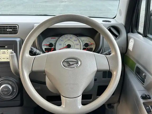 ダイハツ ムーヴ コンテ X 熊本県 2016(平28)年 4.5万km ミストブルーマイカメタリック スマートキー/純正CDオーディオ/エコアイドル/純正フロアマット/純正ドアバイザー/新車保証書/取扱説明書/スペアキー×1本