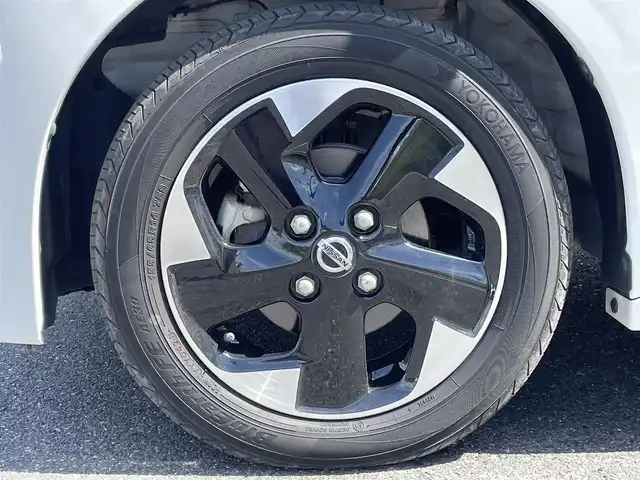 日産 ルークス HWS X プロパイロットED 岡山県 2021(令3)年 1.8万km ホワイトパール 純正9インチナビ　MM320D-L/フルセグTV、CD、DVD、Bluetooth、AM、FM/全方位カメラ/プロパイロット/両側パワースライドドア/前方ドライブレコーダー/リアサーキュレーター/シートバックテーブル/後席ロールサンシェード/LEDヘッドライト/スマートキー/プッシュスタート