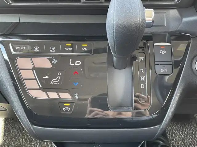 日産 ルークス HWS X プロパイロットED 岡山県 2021(令3)年 1.8万km ホワイトパール 純正9インチナビ　MM320D-L/フルセグTV、CD、DVD、Bluetooth、AM、FM/全方位カメラ/プロパイロット/両側パワースライドドア/前方ドライブレコーダー/リアサーキュレーター/シートバックテーブル/後席ロールサンシェード/LEDヘッドライト/スマートキー/プッシュスタート