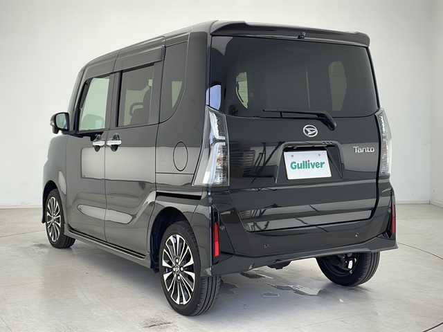 ダイハツ タント カスタム RS 千葉県 2025(令7)年 0.7万km ブラックマイカメタリック 純正ナビ/フルセグTV/衝突被害軽減ブレーキ/レーンキープアシスト/オートハイビーム/バックカメラ/クリアランスソナー/両側パワースライドドア/アイドリングストップ/電動パーキング/オートホールド/プッシュスタート/スマートキー